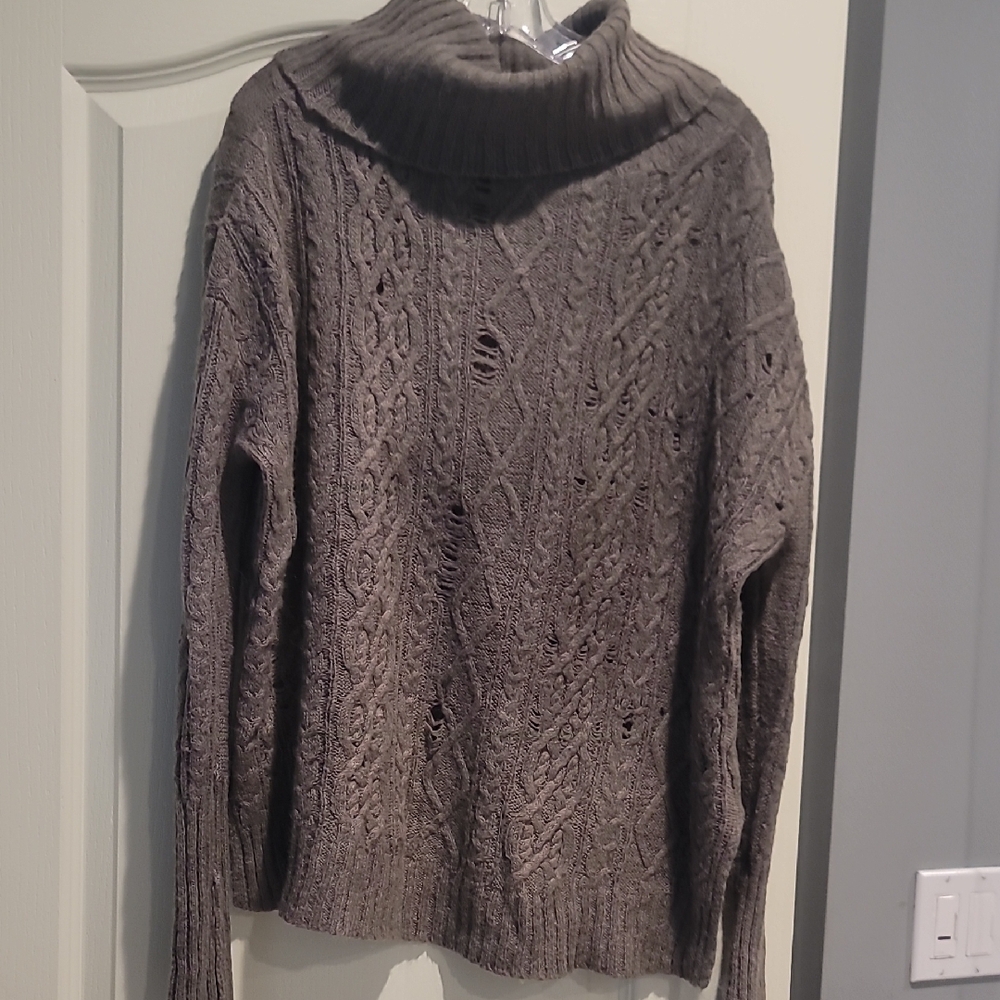 Cozy Gray Cable Knit Sweater